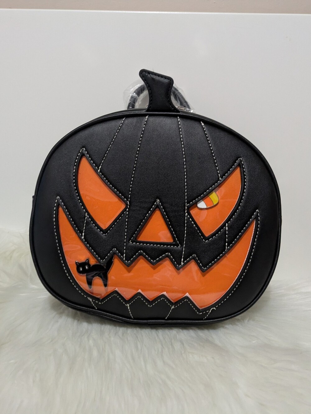 Hot Topic Pumpkin Figural Pin Collector Mini Backpack Jack O'Lantern 2 Pins New - Picture 2 of 11